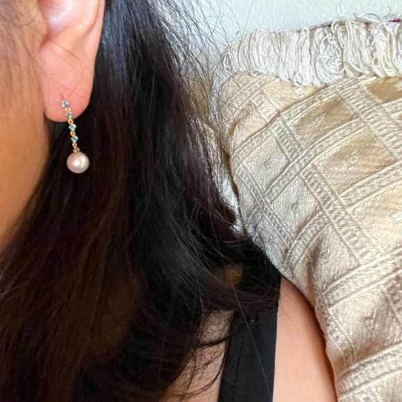 18K Solid Gold in Aquamarine and Baby Akoya - Picture 5 of 7